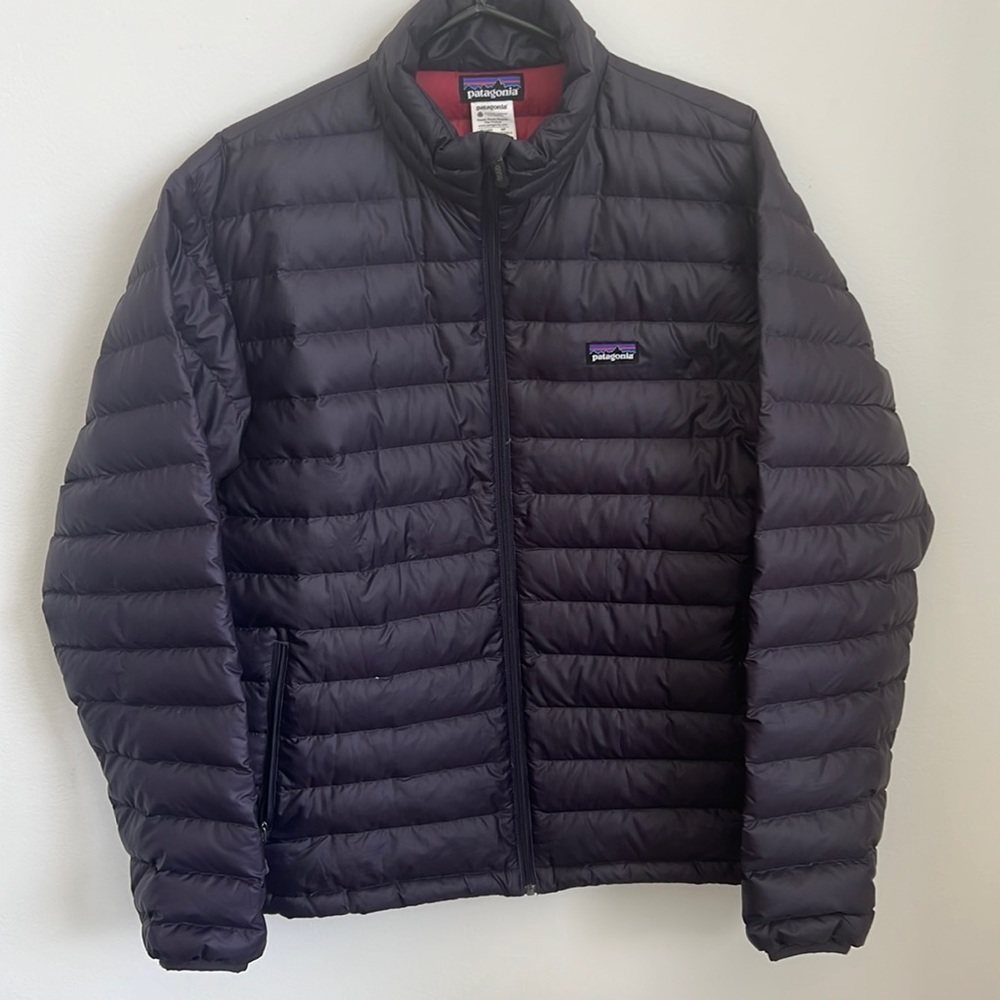 Men’s Patagonia Down Jacket Size Medium